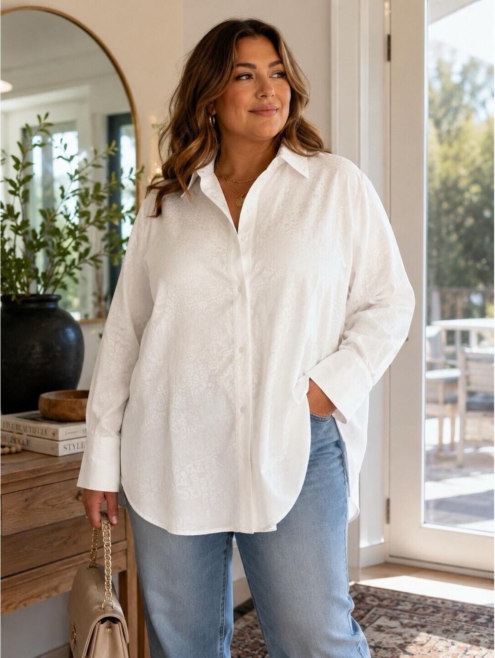 Chicos size 4 Women’s White 100% Cotton White On White Cheetah Print Shirt 48-50 - Picture 1 of 7
